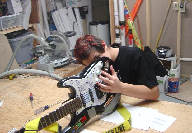 kelvinworkinonstrato.jpg